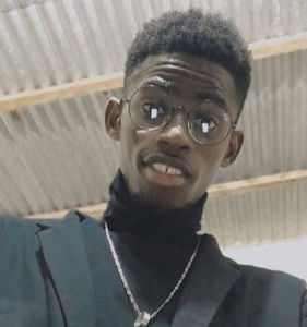 Meet your Posher, Mûbamba